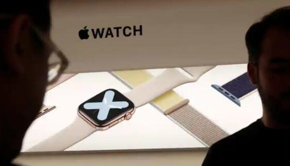 谷歌于3年前将其淘汰后 重新为Apple Watch推出了谷歌地图