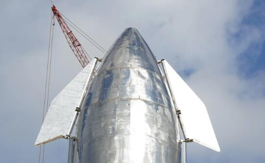 埃隆·马斯克表示星舰SN8原型机将有一个鼻锥 并尝试进行60,000英尺的返回飞行