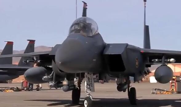 F-15EX战斗机飞行员将如何干扰敌方防空系统