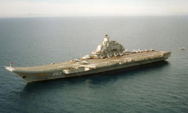 美国海军担心这艘俄罗斯航空母舰会沉没