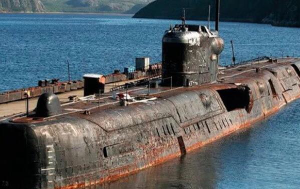 这个俄罗斯潜艇仍在发射致命的辐射