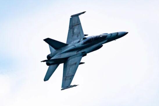 加拿大高级官员称加拿大对新型战斗机的搜寻已接近十年