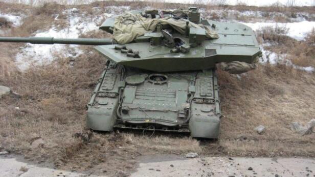 俄罗斯的秘密Burlak坦克刚在社交媒体上过时了吗