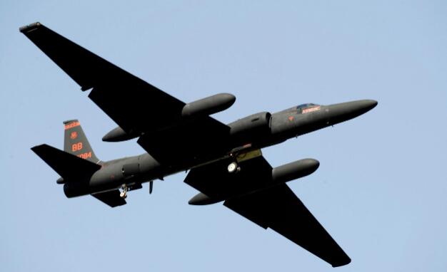 空军U-2间谍飞机可以将目标数据发送到F-22和F-35