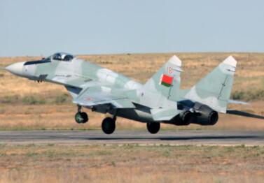 卢卡申卡同意与俄罗斯联合建立空中巡逻和训练中心但仍反对军事基地
