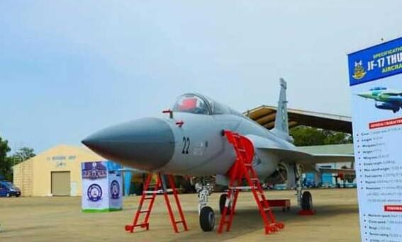 PAF向尼日利亚移交了3架JF-17雷霆战斗机