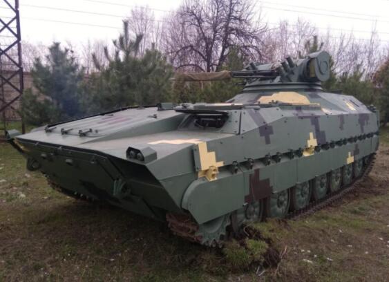乌克兰将在基辅军事展览期间推出新型战车