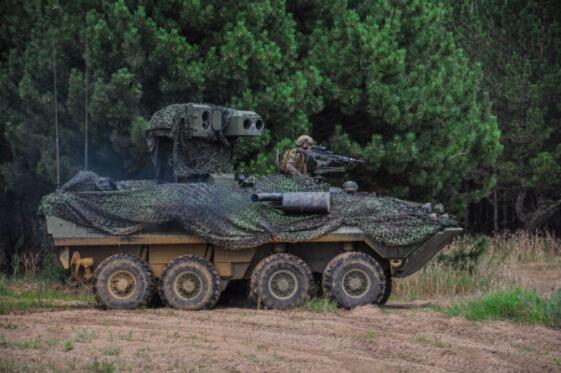 美国海军陆战队向乌克兰部署坦克歼击车