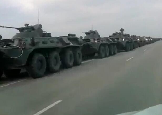 俄罗斯确认在乌克兰边境附近部署军队