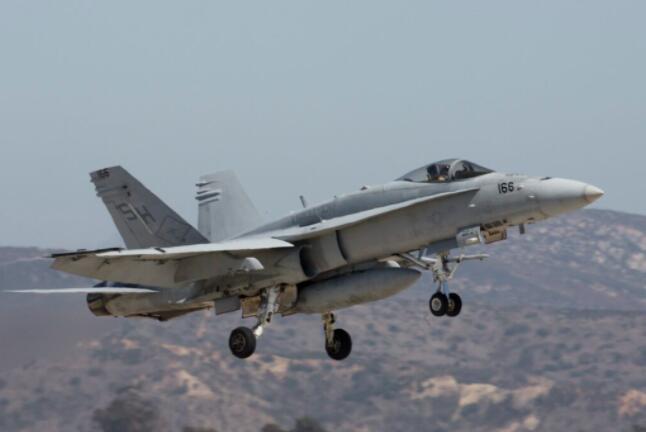 雷神公司斥资6300万美元用于F/A-18雷达系统维修