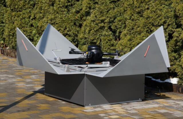 A.Drones成功测试全自动无人机系统