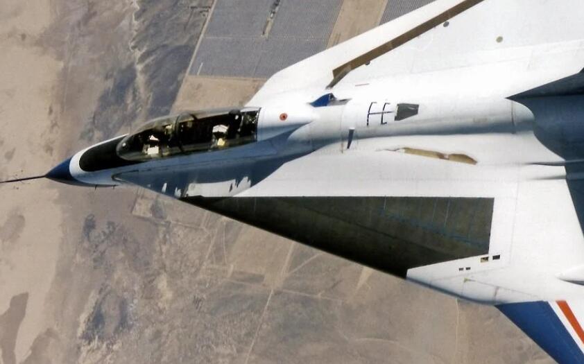 F-16XL空军拒绝的超级战斗机