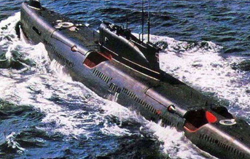 德国潜艇电影_潜艇风暴德国电影_有部盟军运输船队和德国潜艇战斗的电影叫什么