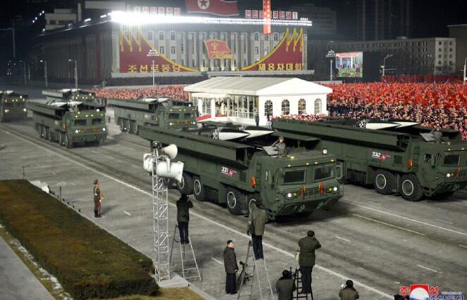 朝鲜展示下一代短程弹道导弹