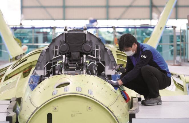 KAI发布韩国下一代战斗机装配线的新照片