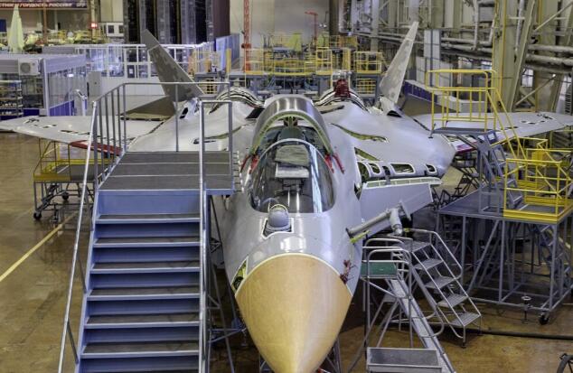 微软HoloLens帮助俄罗斯工程师建造苏-57战斗机