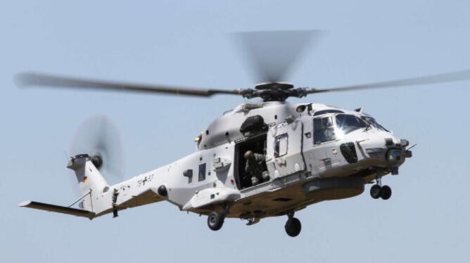 德国联邦国防军与空客签订31架NH90直升机合同
