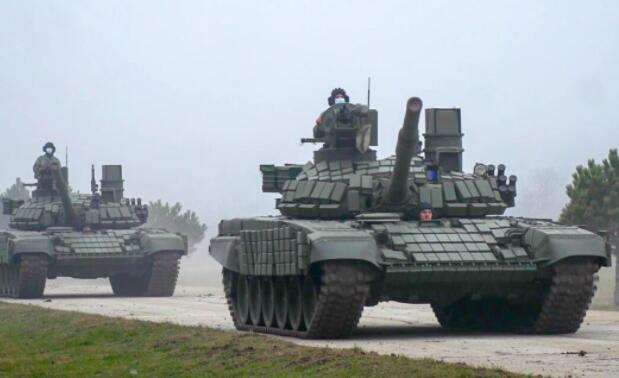 塞尔维亚展示最近收到的T-72MS坦克