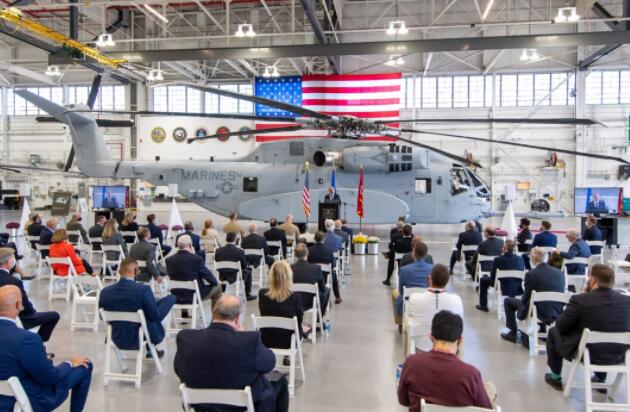 西科斯基向美国海军陆战队移交了第一架康涅狄格州制造的CH-53K直升机