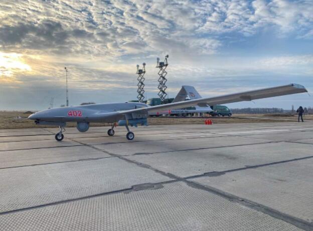 乌克兰首次使用Bayraktar TB2武装无人机进行空袭