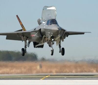 F-35B战斗机获得激光冲击强化处理以提高强度和可靠性