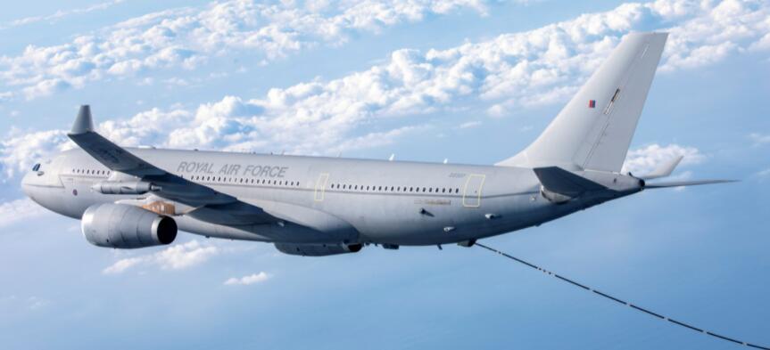 皇家空军阿特拉斯飞机首次进行空中加油 取得成功
