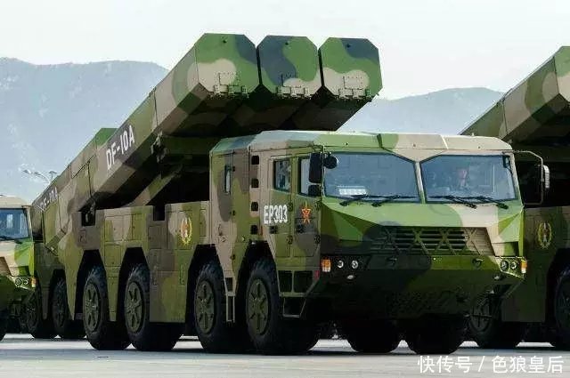 外媒：中国火箭军成功发射两枚新型导弹到底厉害在哪里
