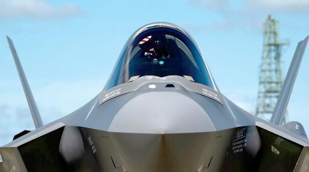 F-35联合攻击战斗机  成本增长和进度延误仍在继续