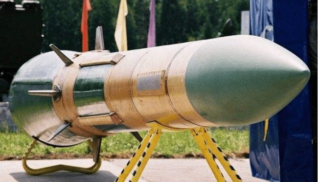 俄军接收首批S-500“普罗米修斯”防空导弹系统
