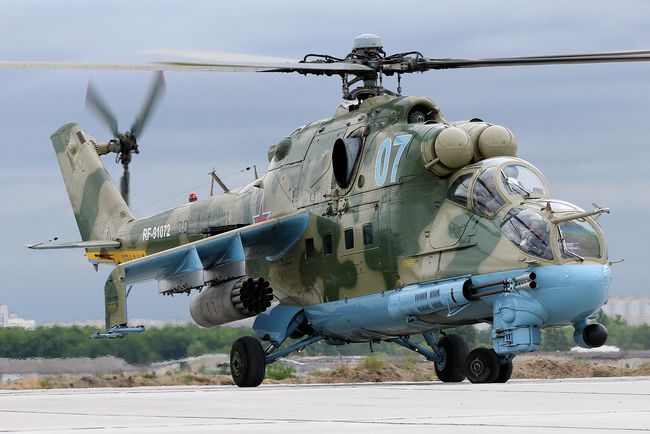 米171武装运输直升机_先锋武装战艇机_中国米35武装直升机