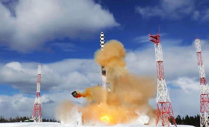 光动能卫星对时感受_中国动能反卫星武器_西铁城光动能卫星对时系列腕表价格