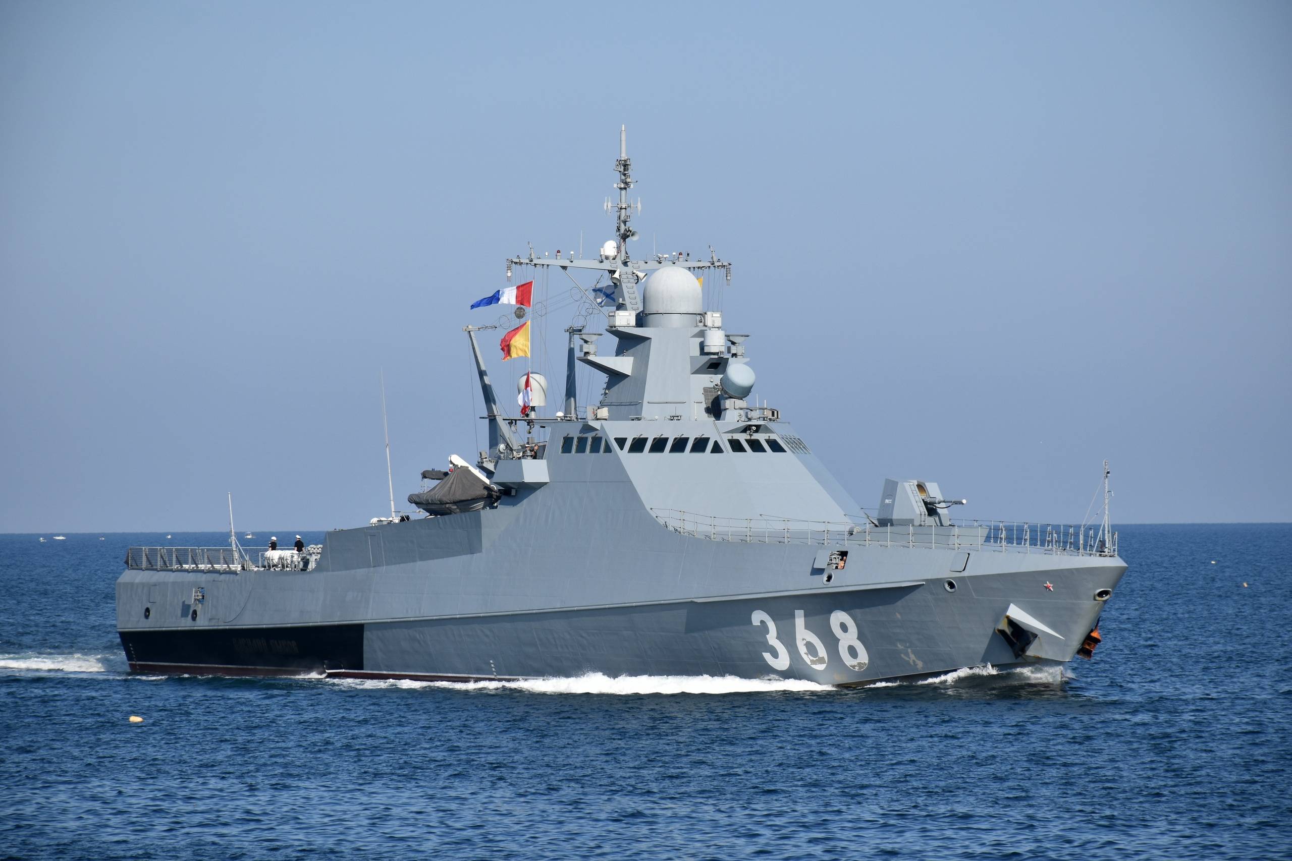俄欲建12艘领袖级驱逐舰或被迫改变其建造计划