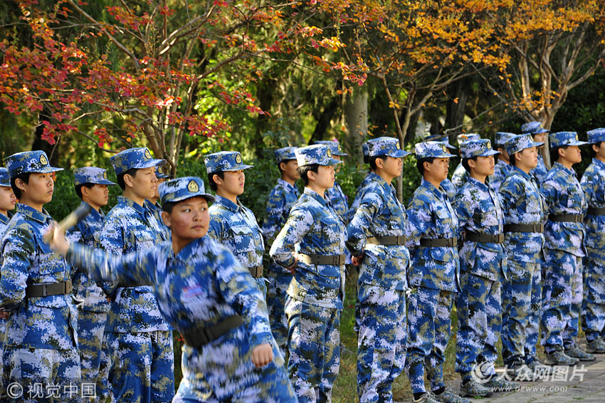 如何哄孩子快速入睡_美国海军陆战队快速入睡_失眠如何快速入睡