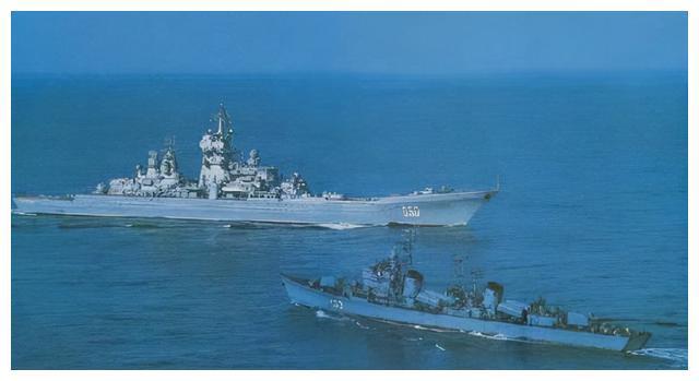 22350型护卫舰首舰戈尔什科夫元帅号_056型轻型护卫舰首舰\
