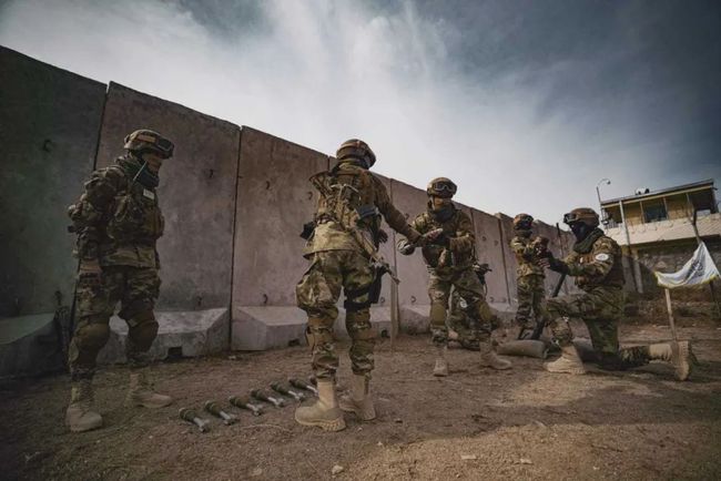 塔利班发布一段宣传片毫米口径特种部队战斗突击步枪(图)