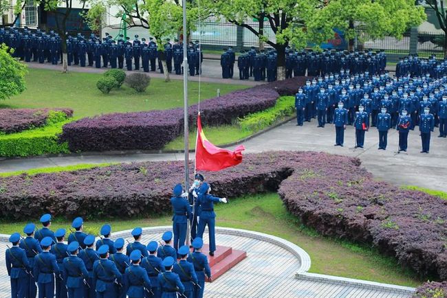 武汉空军雷达学院卡死