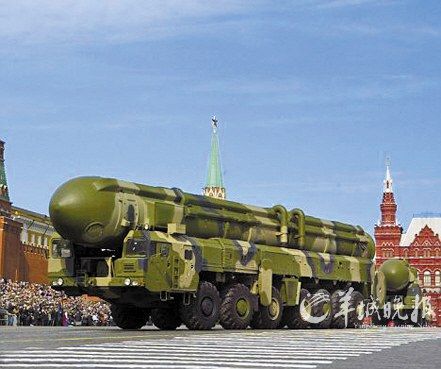 俄罗斯新型“萨尔马特”陆基重型洲际战略核导弹起飞瞬间