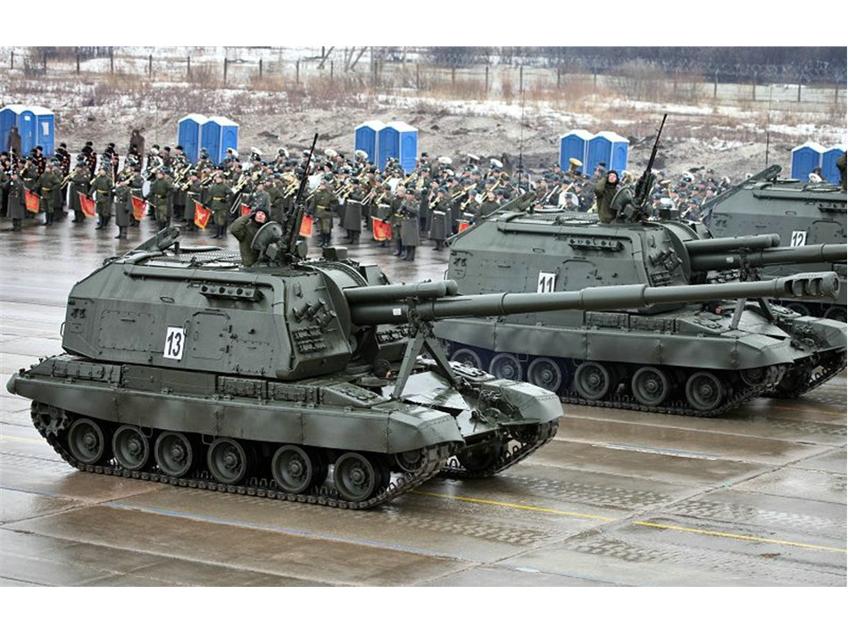 俄罗斯榴弹炮发展史_俄罗斯美女玩炮机mp4_史崔克装甲车105炮