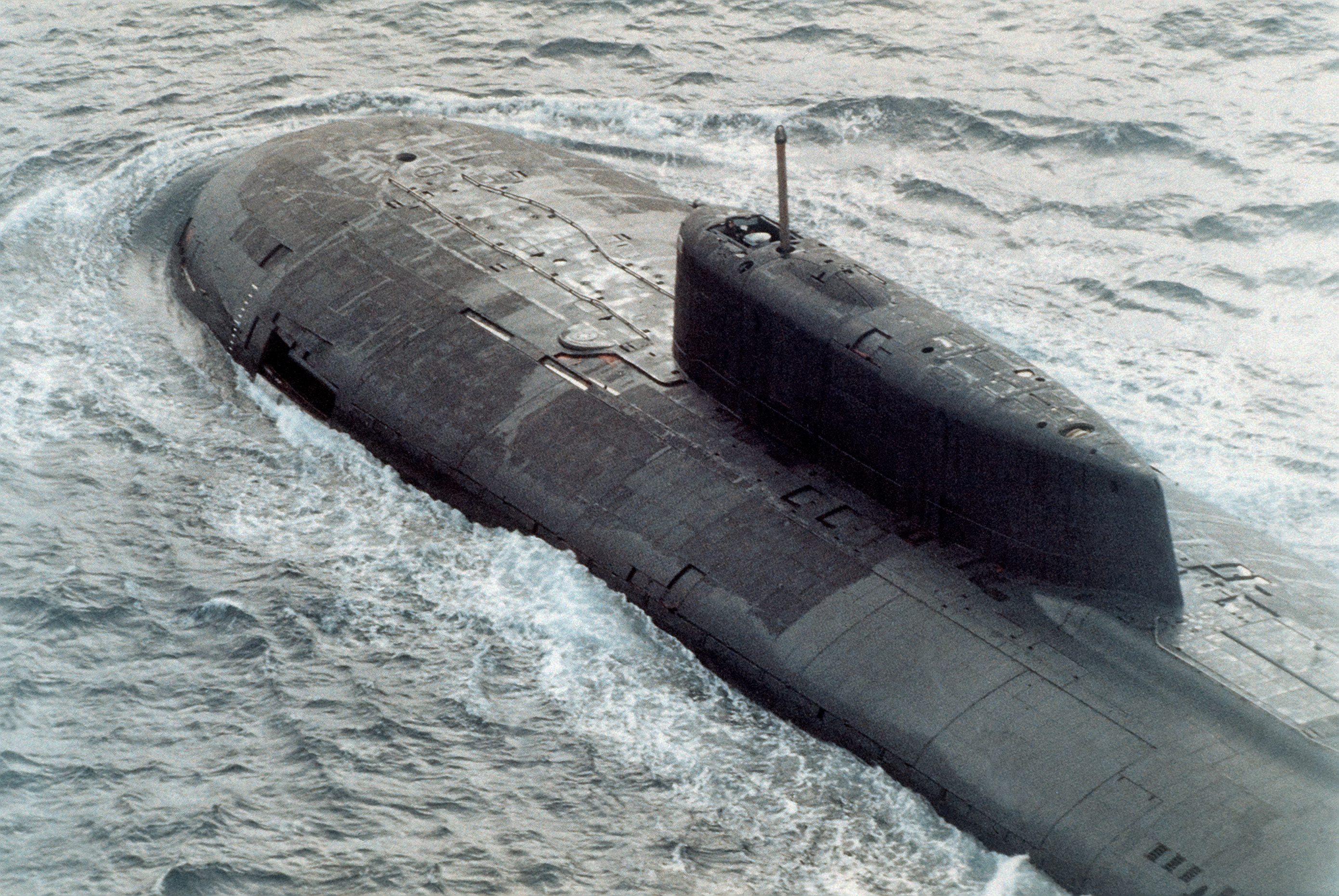 冰下潜艇大战_中国 宋级潜艇被元级潜艇取代_中国下一代战略核潜艇