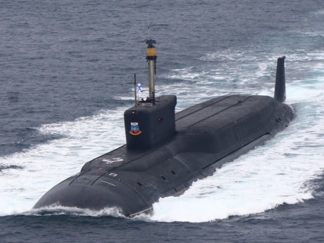 前卫级核潜艇相关电影_宋级潜艇潜艇第一艘 靴状围壳有几艘_商级,汉级,晋级潜艇