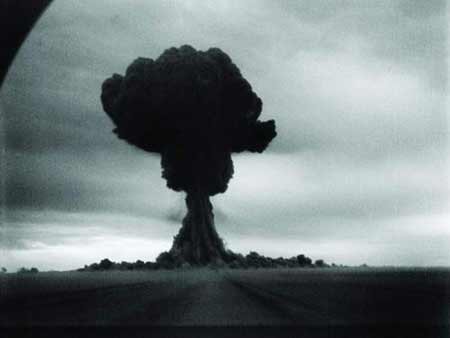 30枚氢弹全部击中美国_30枚氢弹_美国第一颗氢弹