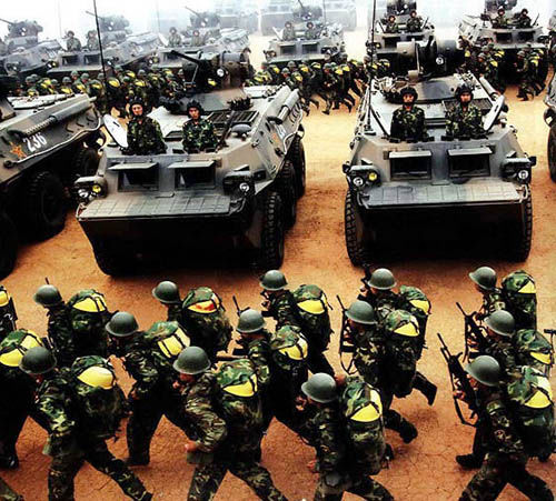 陆军有特种部队_中国陆军有什么兵种_陆军兵种有哪些