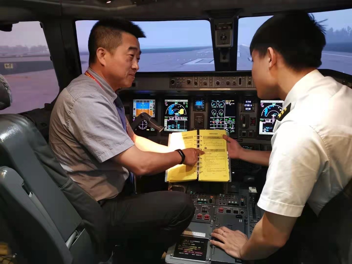 2017中国男生标准身高_中国民用航空人员身高标准_中国男人标准身高