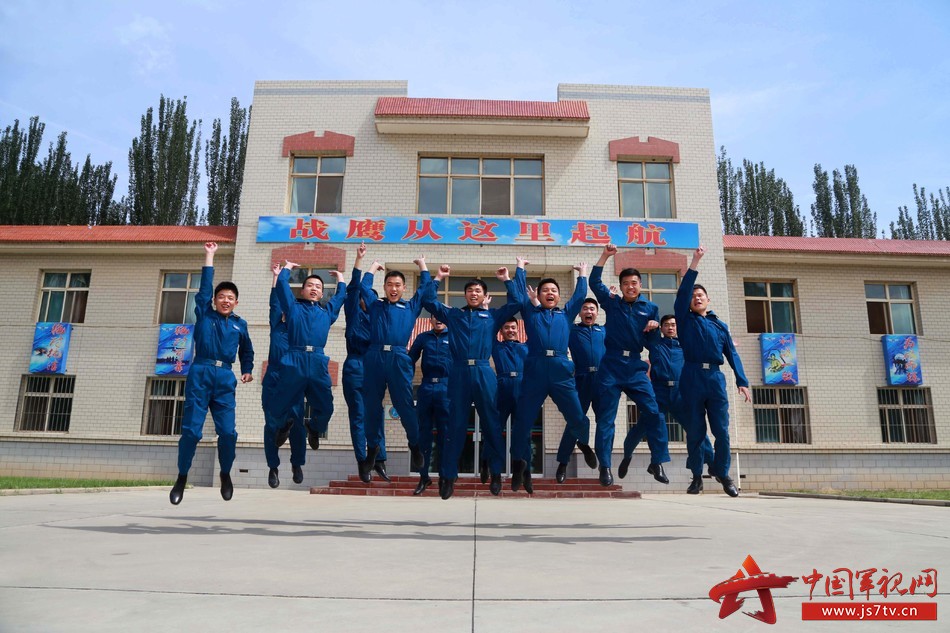中国人民解放军空军第六飞行学院_空军第二飞行学院_中国人民解放军空军第三飞行学院