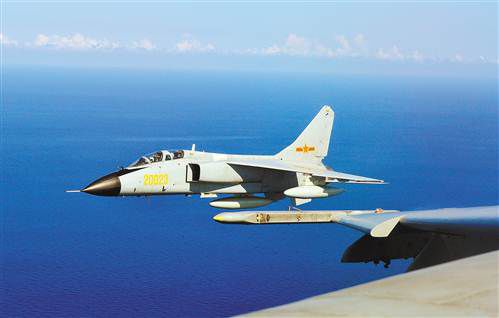 空军硕放基地_我国空军实验训练基地有哪些_空军出动40多架各型战机赴西太平洋远海训练