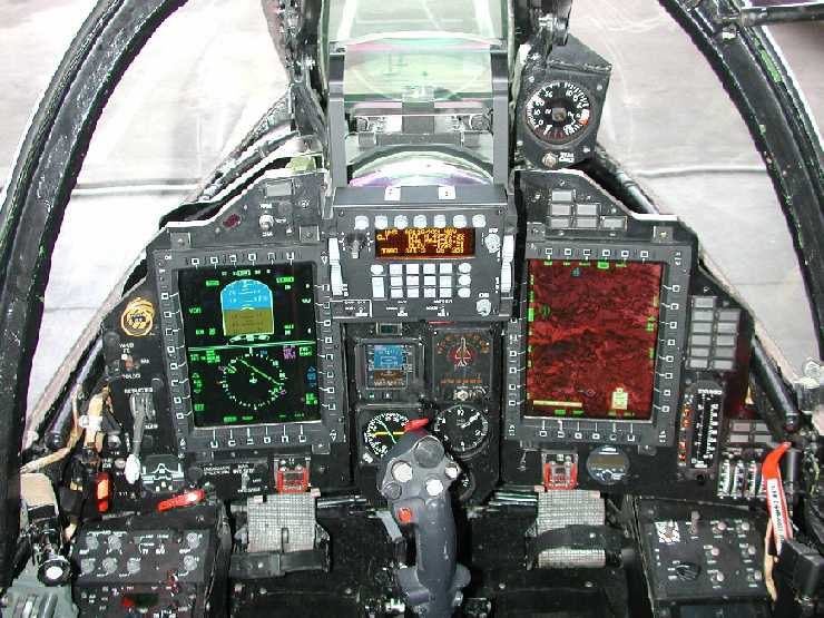 座舱是偏的战斗机_偏钢打圈机视频_f35座舱与t50座舱
