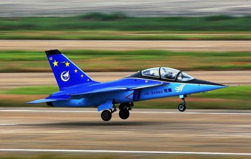 中国强悍军事视频_中国飞行员有多强悍_中国民用航空飞行学院 飞行技术学院