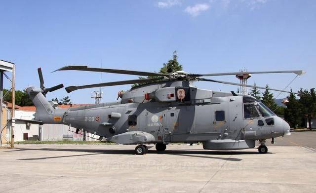 武装直升飞机图片_英国下一代武装直升机_4代机和3代机