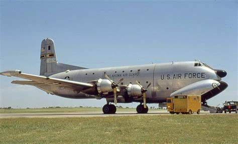 海陆空天惯性世界——AC-119“飞行车厢”式运输机
