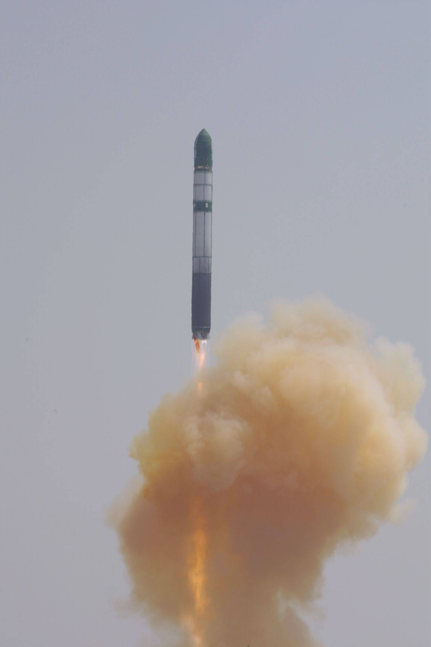 中国的捐扛火箭弹最大射程是多少_中国的捐扛火箭弹最大射程是多少_增雨火箭弹射程